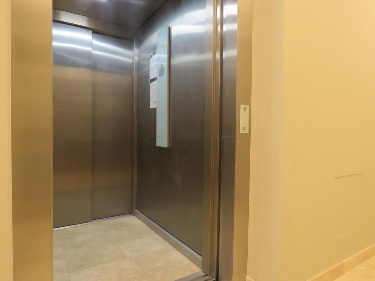 Ariosti Apartment Болонья Екстер'єр фото